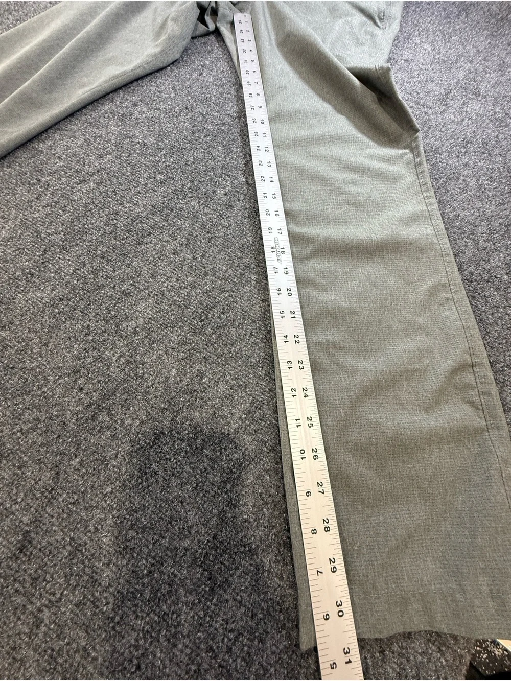 Under Armour Men's Dress Pants in Charcoal Gray